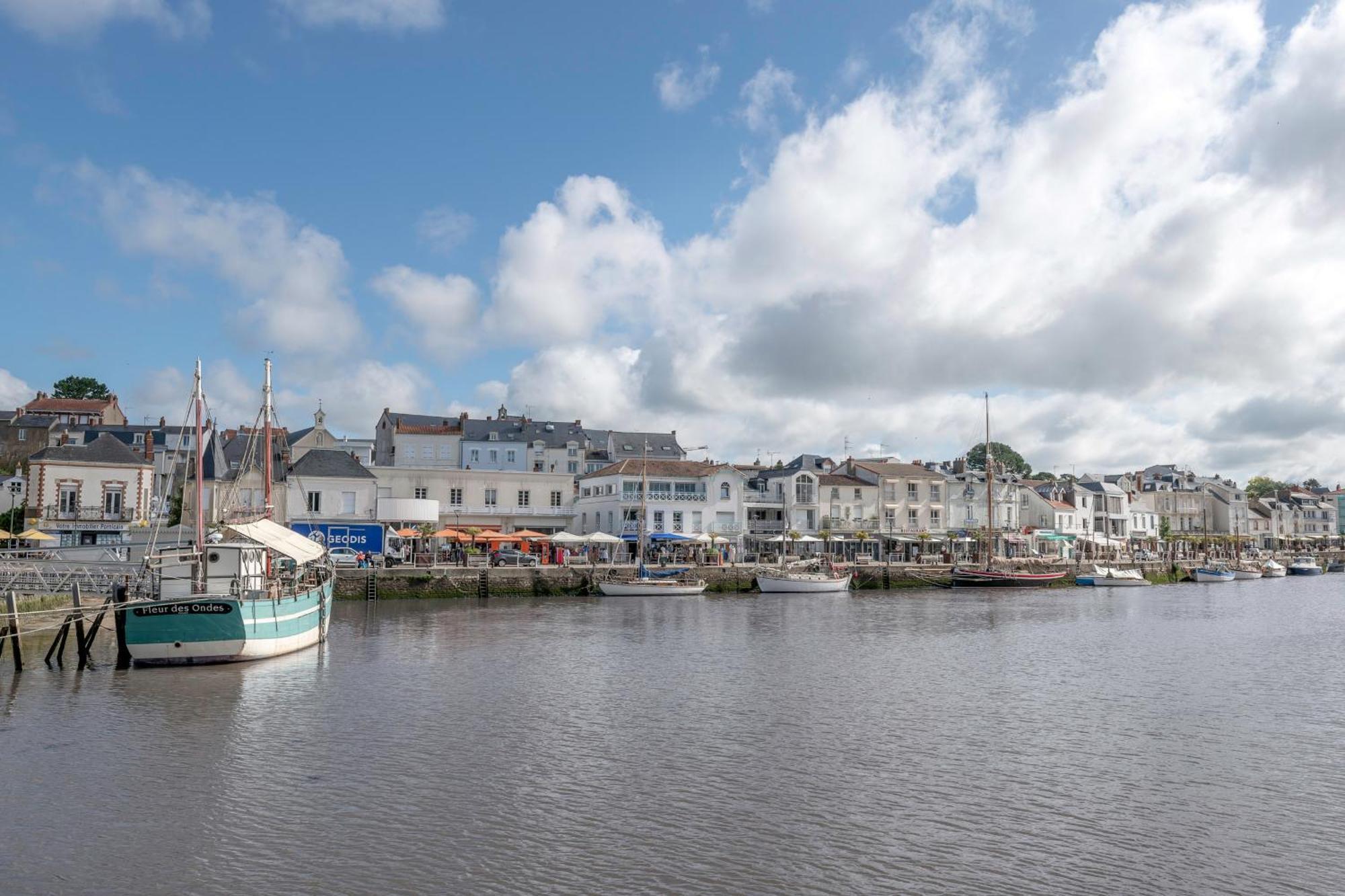 Sur Le Quai De Pornic, Appartement Pour 4 Esterno foto